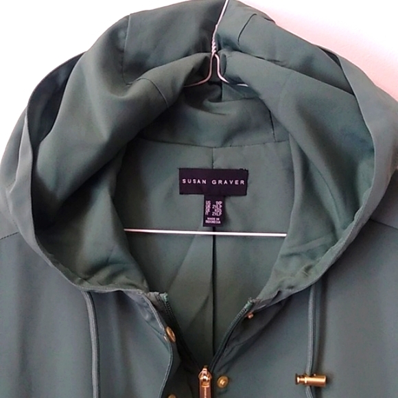 Susan Graver Water Resistant Anorak Jacket with Hood, Sage Leaf, 1XP - Picture 5 of 12